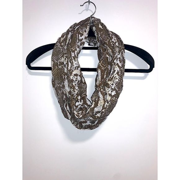 Alfred Sung | Infinity scarf snake skin print - Picture 1 of 4